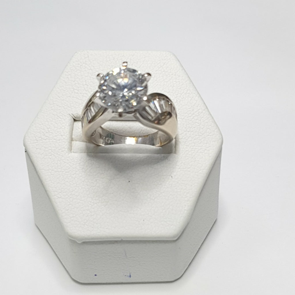 ANILLITO ORO 14 K 7.4 GRMS (SEMINUEVO)