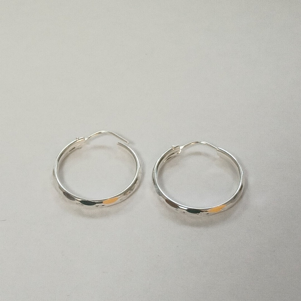 PAR ARRACADAS FACETADA PLATA .925 2.1 GR (NUEVO)