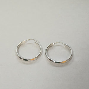 PAR ARRACADAS FACETADA PLATA .925 2.1 GR (NUEVO)