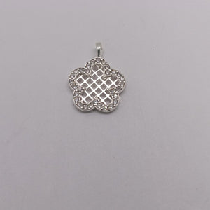 DIJE FLOR CON CIRCONIAS PLATA .925 1.7 GR (NUEVO)