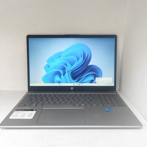 LAPTOP HP 15-FD0231LA (2025) 512 GB SSD 8 GB RAM (SEMINUEVO)