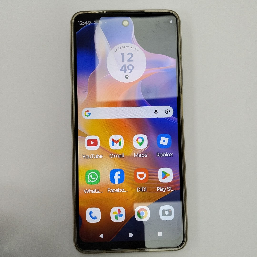 CELULAR MOTOROLA MOTO G24 XT2423-1 (2024) 256 GB 4 GB RAM (SEMINUEVO)