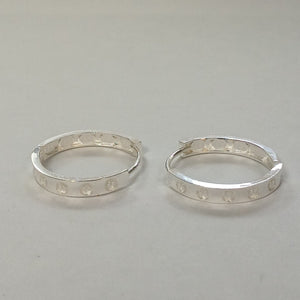 ARETES ARRACADAS FIG TORNILLOS PLATA .925 2.63 GR (NUEVO)