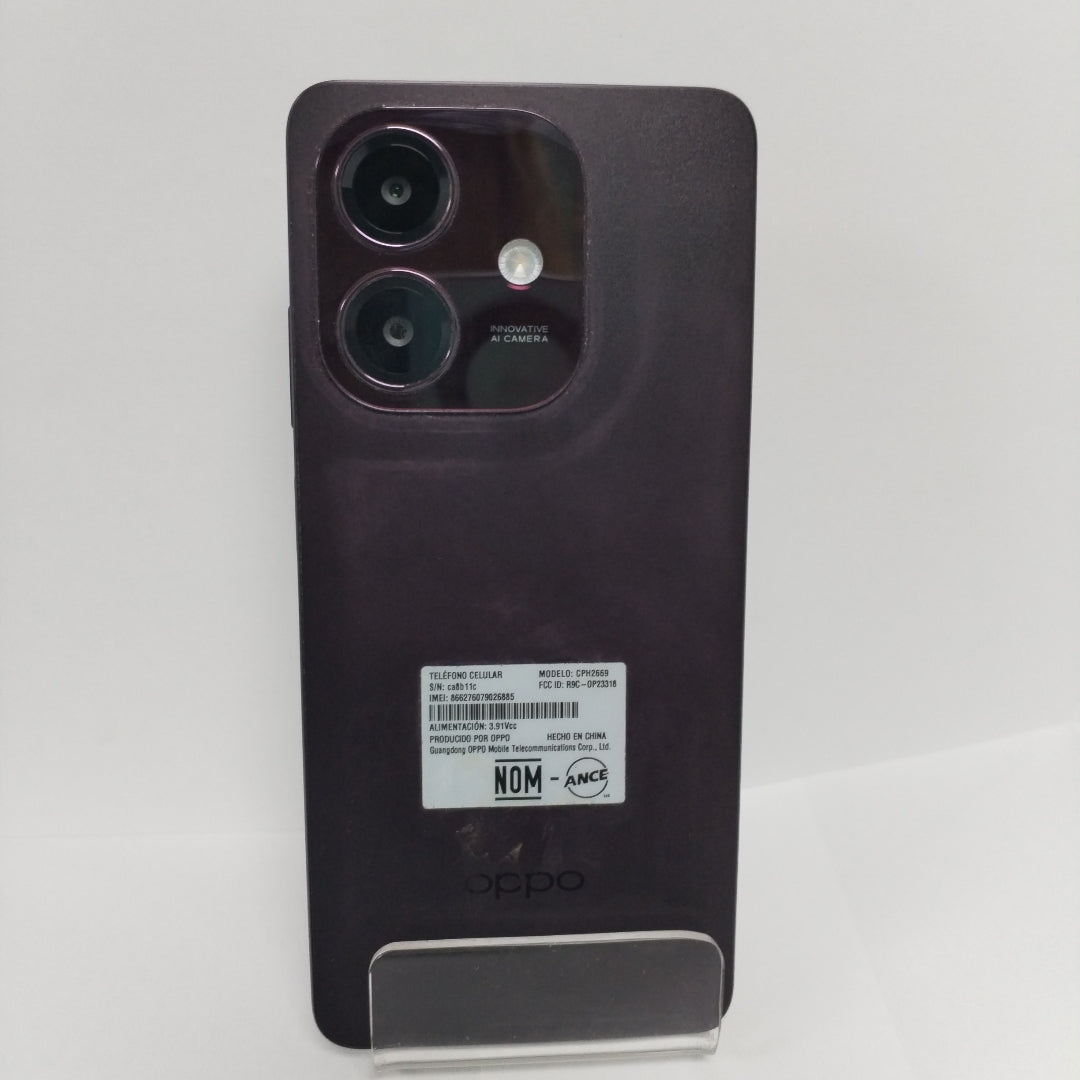 CELULAR OPPO A40 CPH2669 (2024) 256 GB 4 GB RAM (SEMINUEVO)