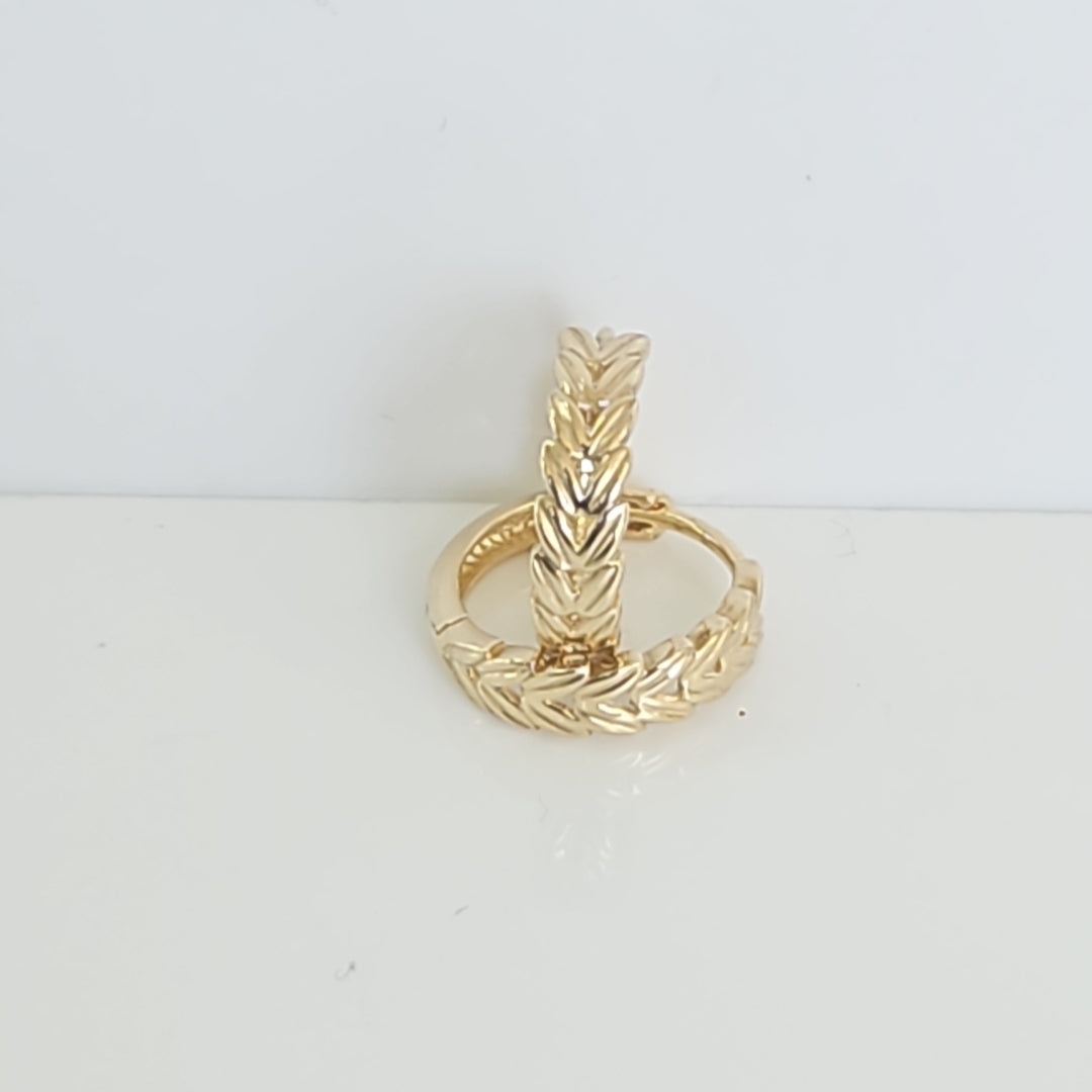 HUGGIES ORO 14K 1.2 (NUEVO)