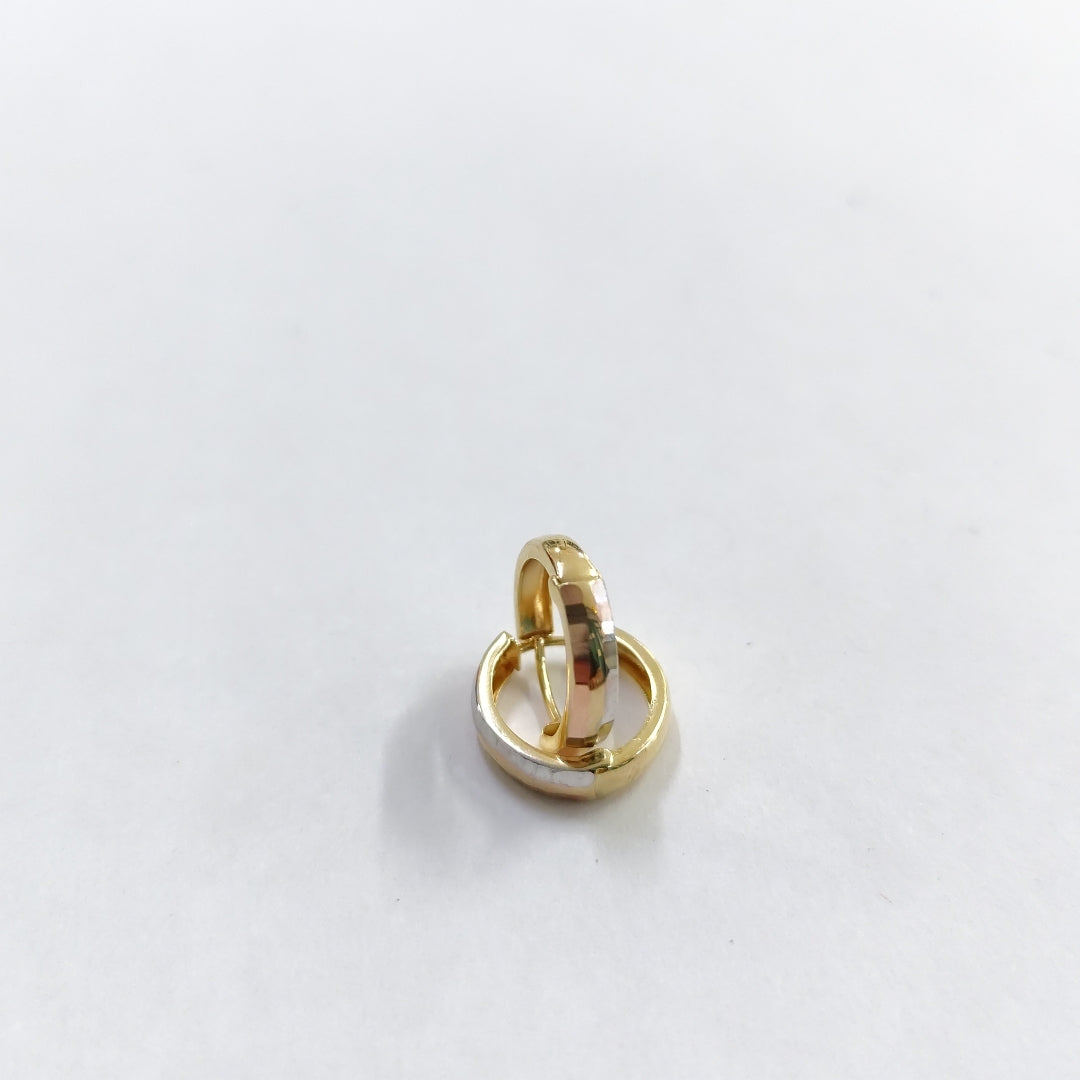 HUGGIES ORO 14K 1.8 (NUEVO)