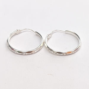 PAR ARRACADAS FACETADA PLATA .925 2.1 GR (NUEVO)