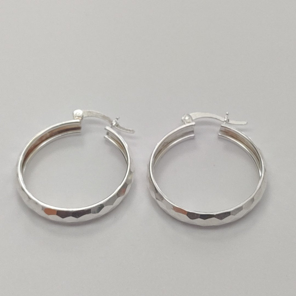 ARETES ARRACADAS FACETADAS PLATA .925 2.5 GR (NUEVO)