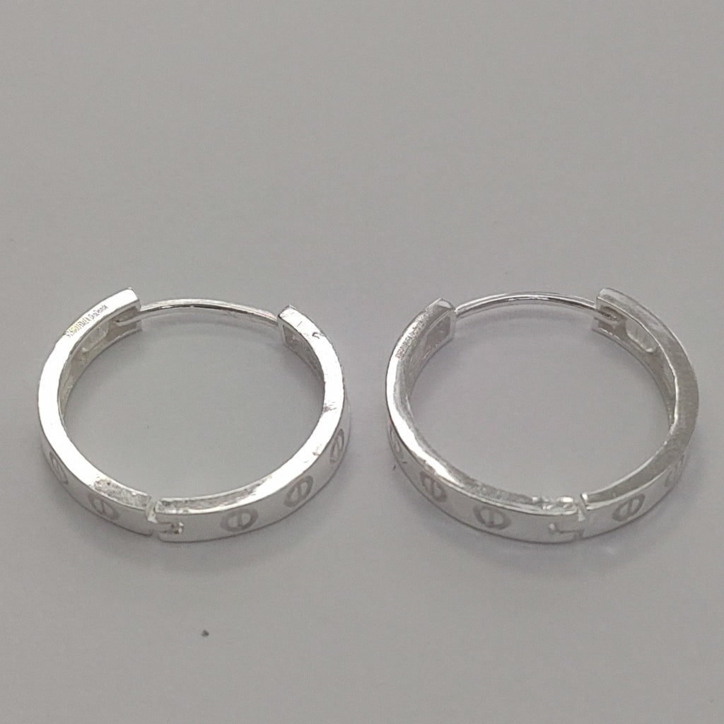 ARETES ARRACADAS FIG TORNILLOS PLATA .925 2.83 GR (NUEVO)