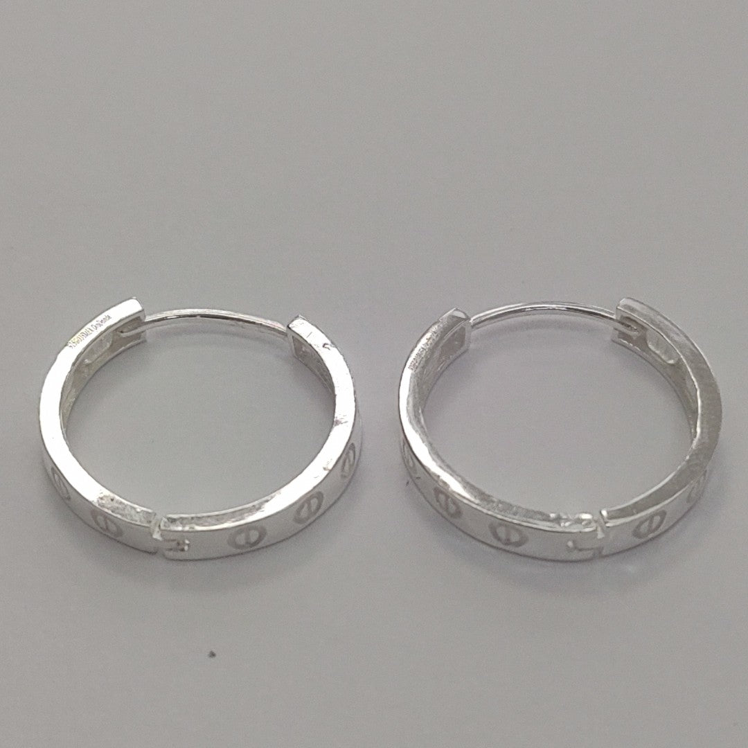 ARETES ARRACADAS FIG TORNILLOS PLATA .925 2.83 GR (NUEVO)