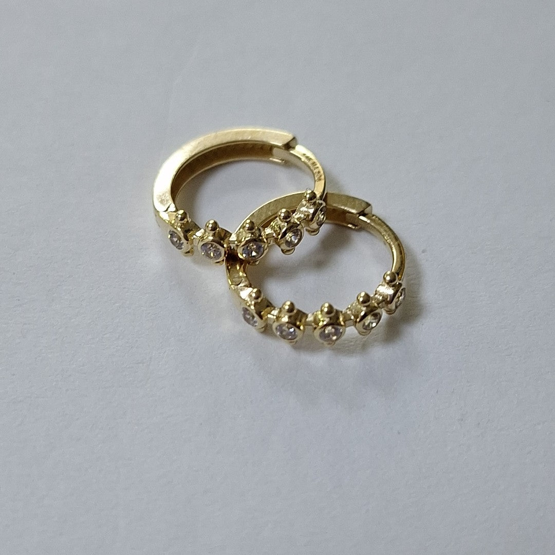 HUGGIES ORO 14K 1.4 (NUEVO)