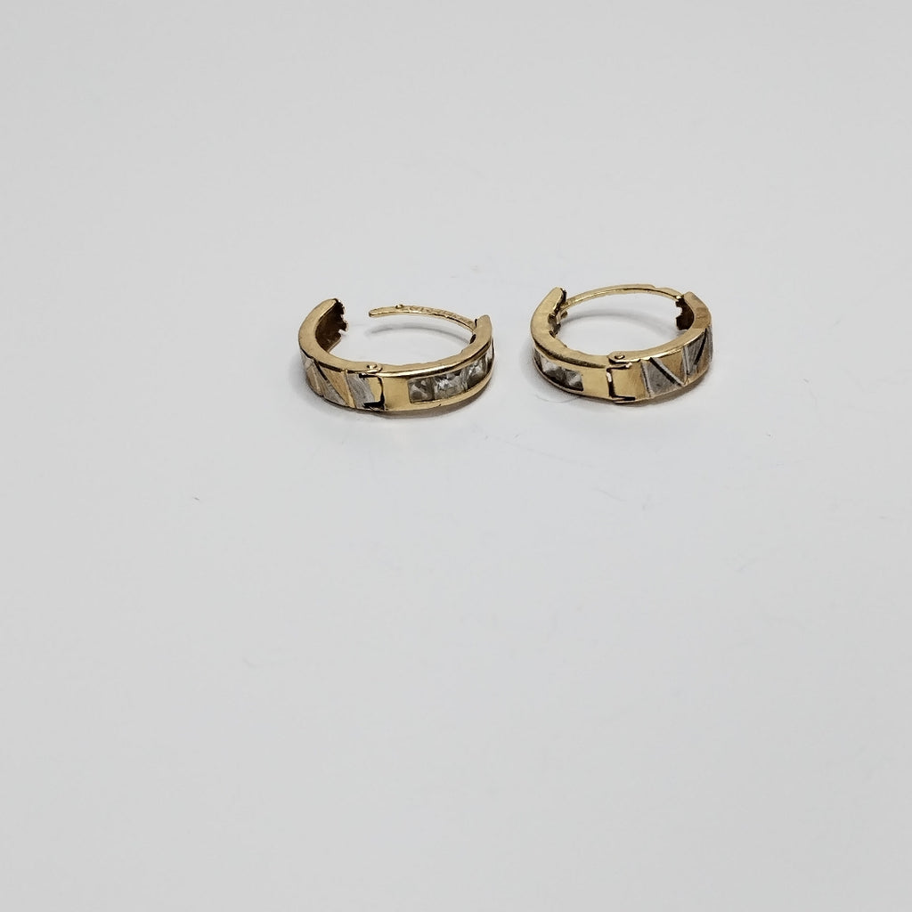ARETES PAR ORO COMBINADO 14 K 1.5 GRMS (SEMINUEVO)