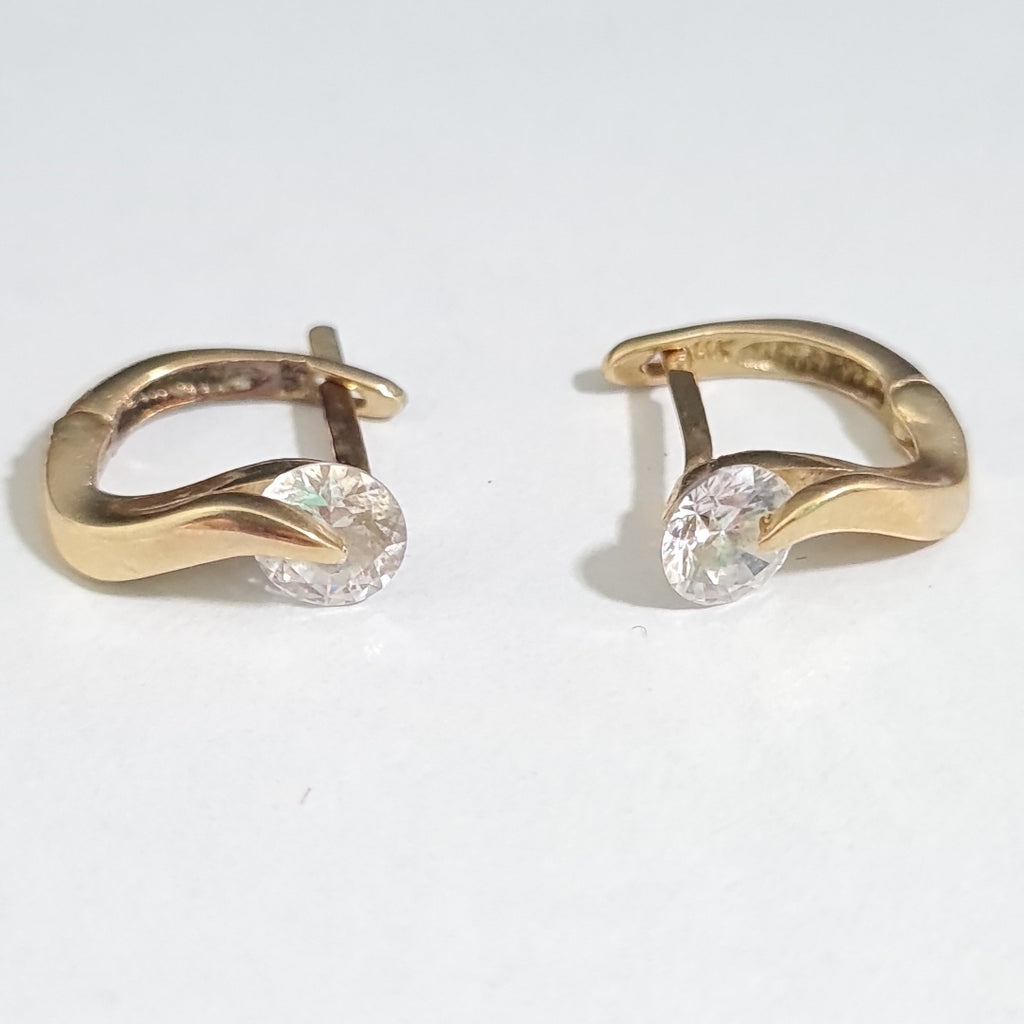 ARRACADAS PAR ORO 14 K 2.3 GRMS (SEMINUEVO)
