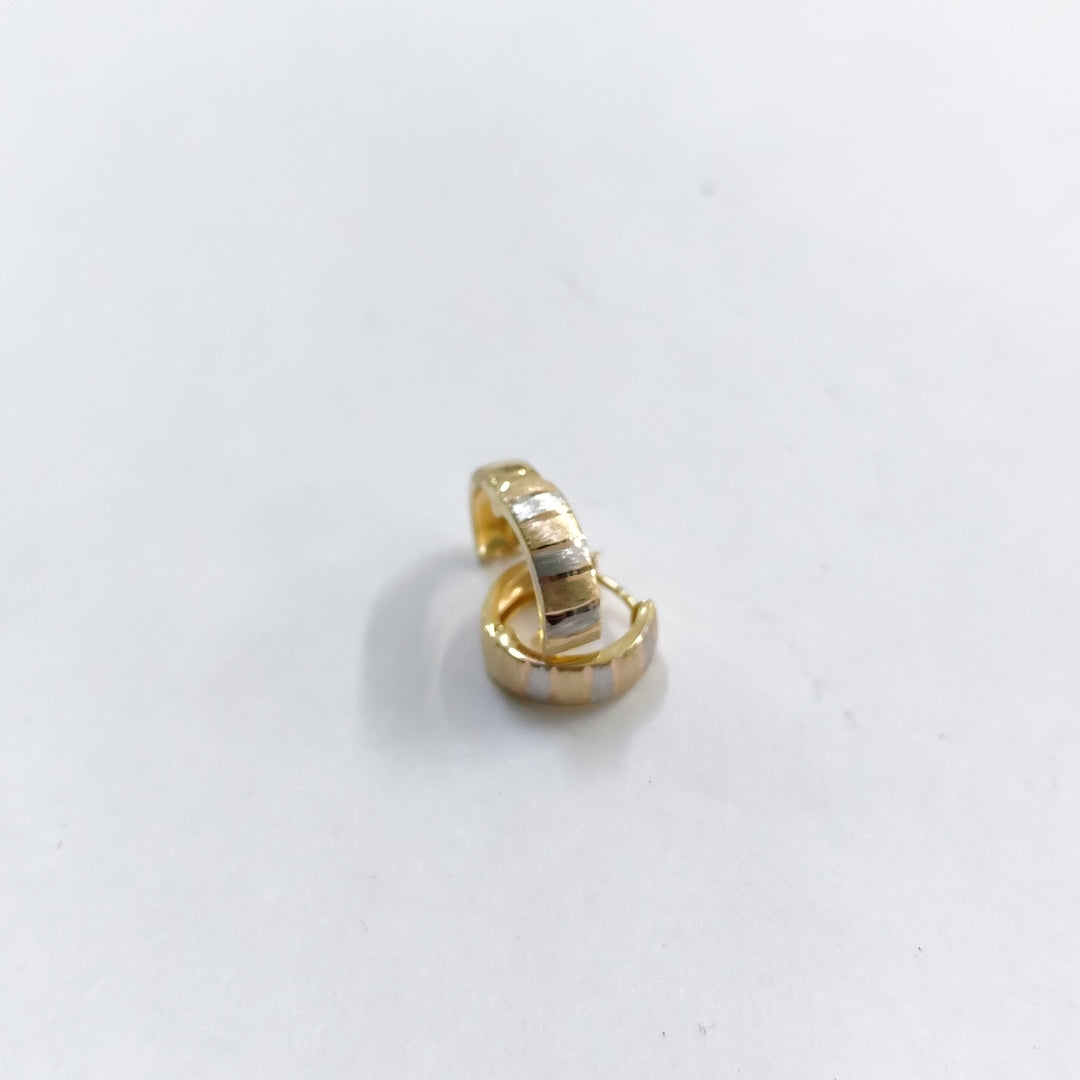 HUGGIES ORO 14K 1.8 (NUEVO)