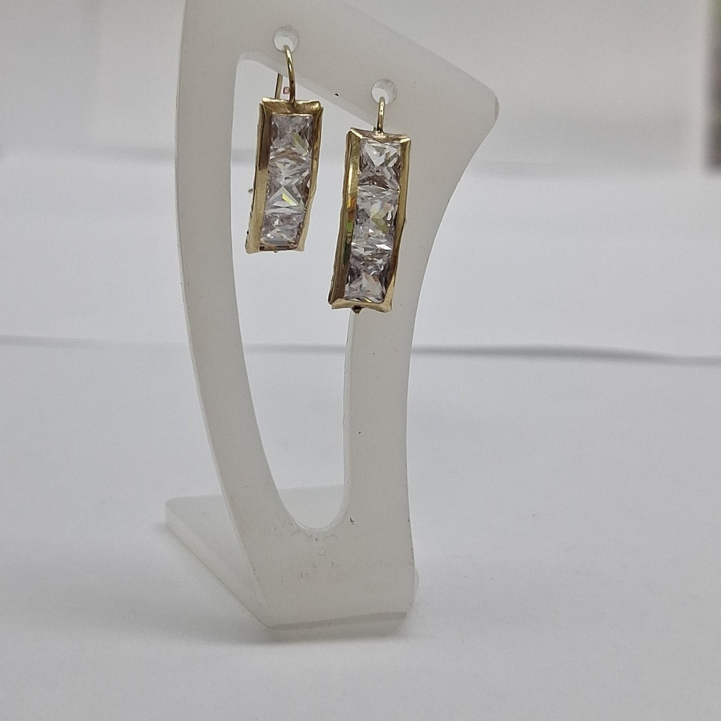 ARETES PAR ORO 10 K 2.8 GRMS (SEMINUEVO)