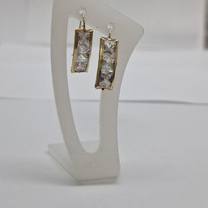 ARETES PAR ORO 10 K 2.8 GRMS (SEMINUEVO)