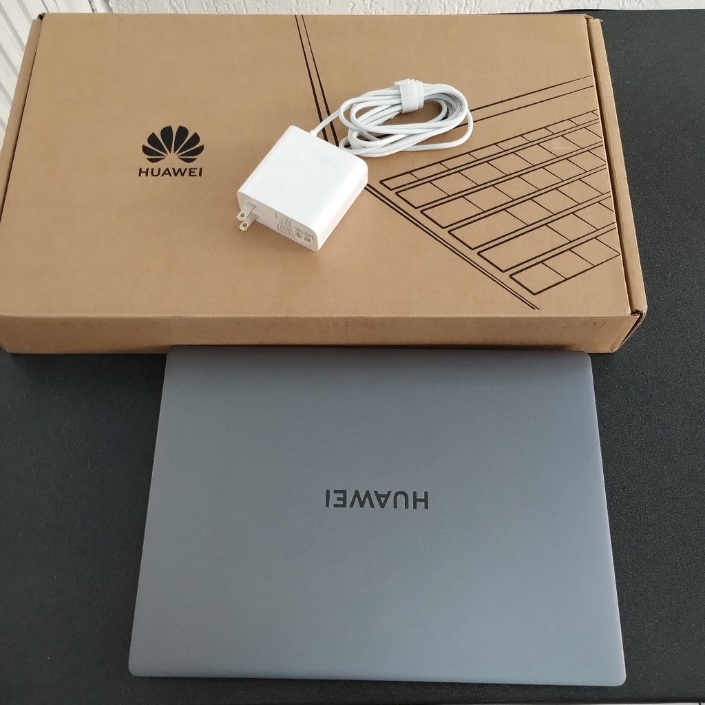 LAPTOP HUAWEI MATEBOOK D14 MDF-X (2024) 512 GB SSD 16 GB RAM (SEMINUEVO)
