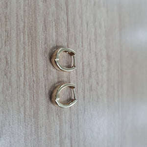 HUGGIES ORO 14K 1 (NUEVO)