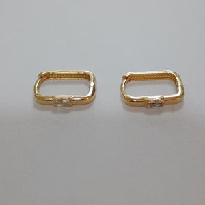 HUGGIES ORO 14K 1.5 (NUEVO)