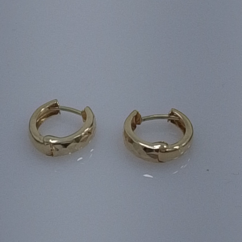 HUGGIES ORO 14K 0.9 (NUEVO)