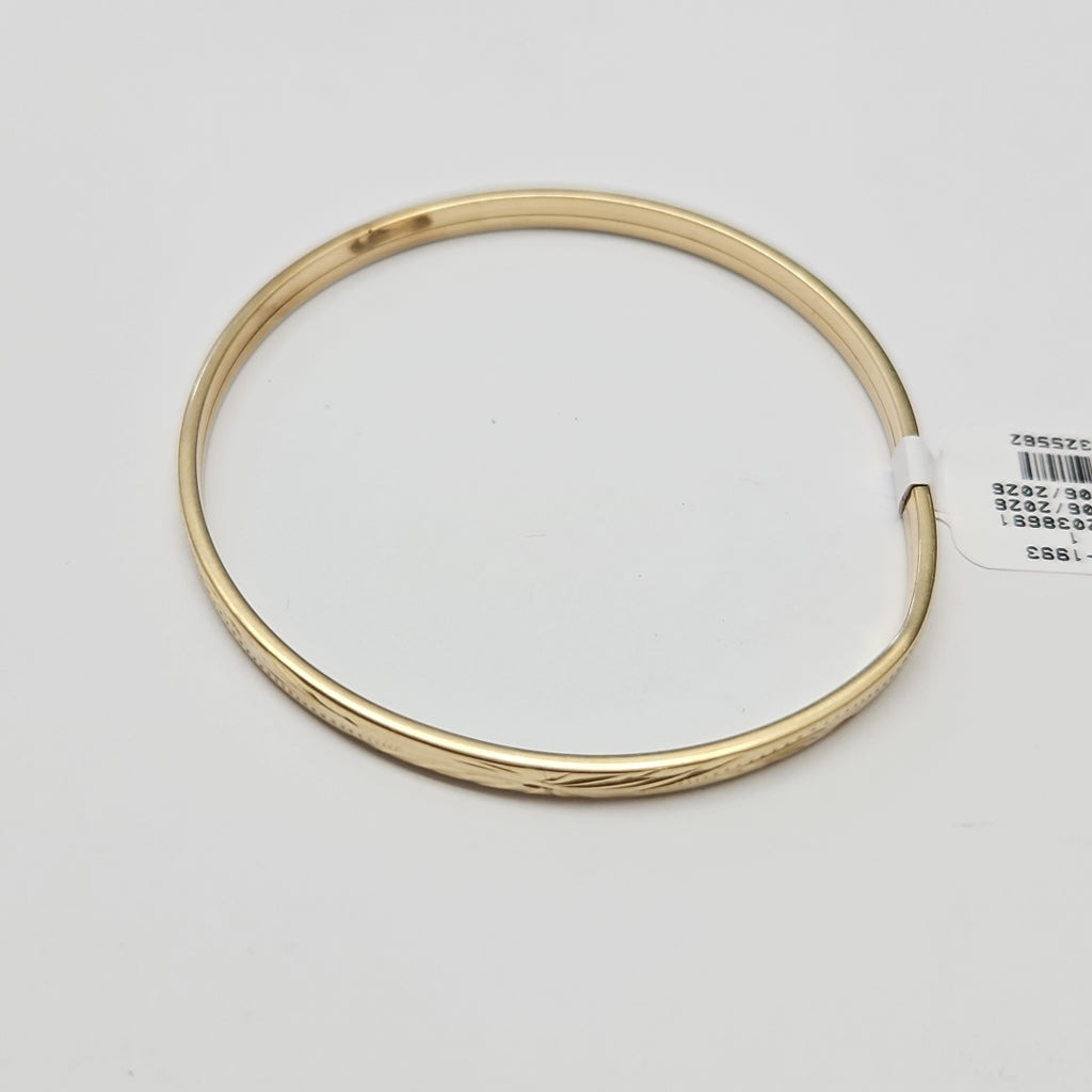 PULSERA RIGIDA ORO 10 K 4.6 GRMS (SEMINUEVO)
