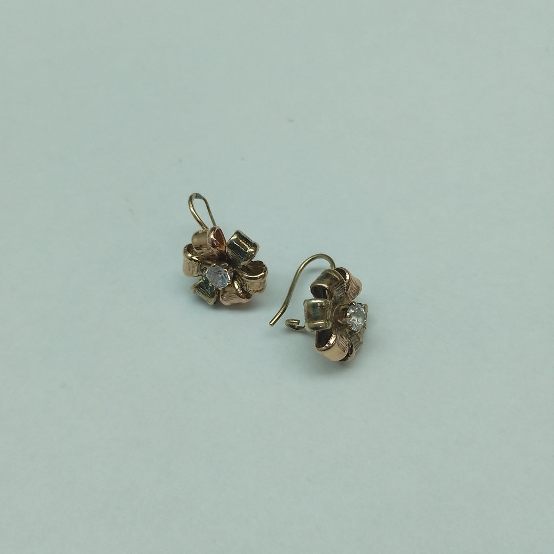 ARETES PAR ORO 10 K 3.6 GRMS (SEMINUEVO)