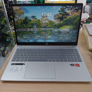 LAPTOP HP 15-FC0043LA (2025) 512 GB SSD 8 GB RAM (SEMINUEVO)
