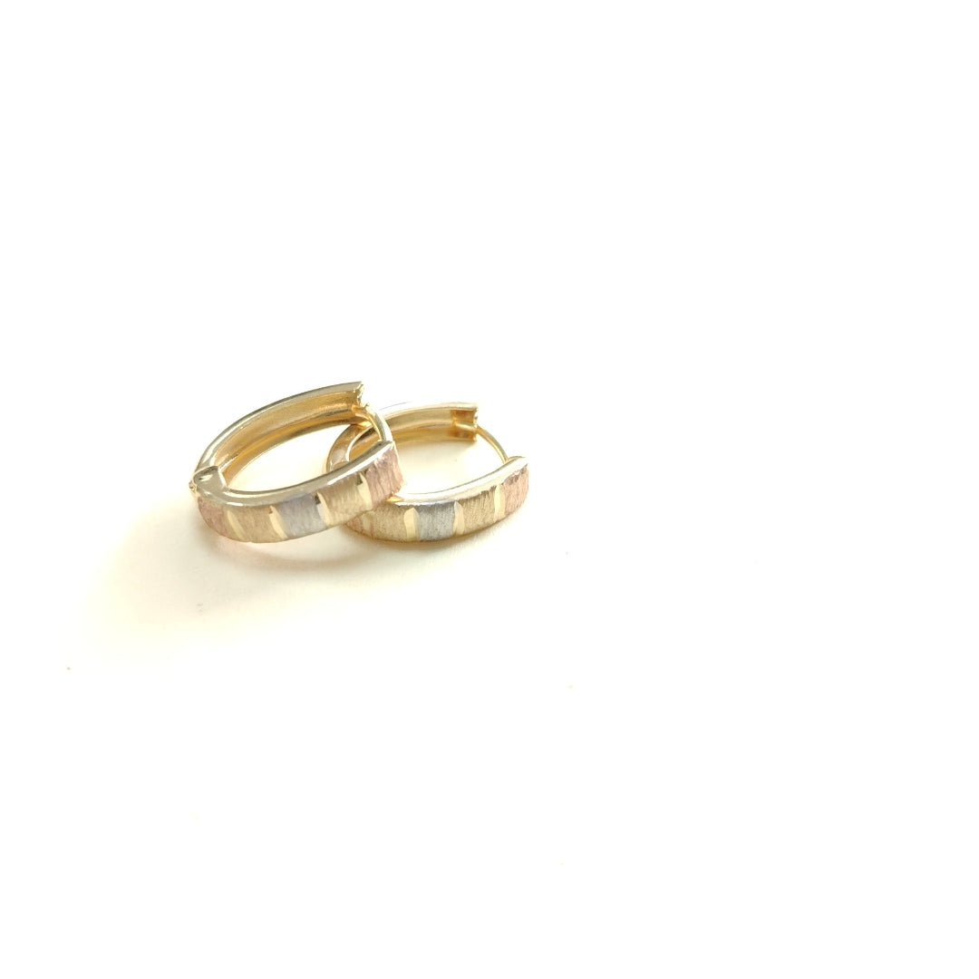 HUGGIES ORO 14K 1.1 (NUEVO)