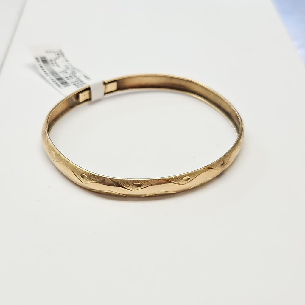 PULSERA RIGIDA ORO 10 K 4.7 GRMS (SEMINUEVO)