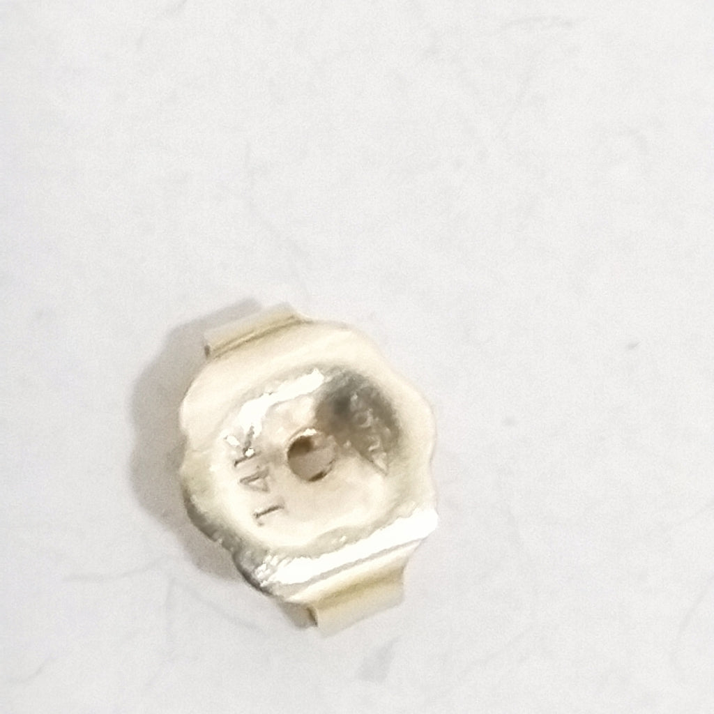 ARETES PAR ORO 14 K 1.8 GRMS (SEMINUEVO)