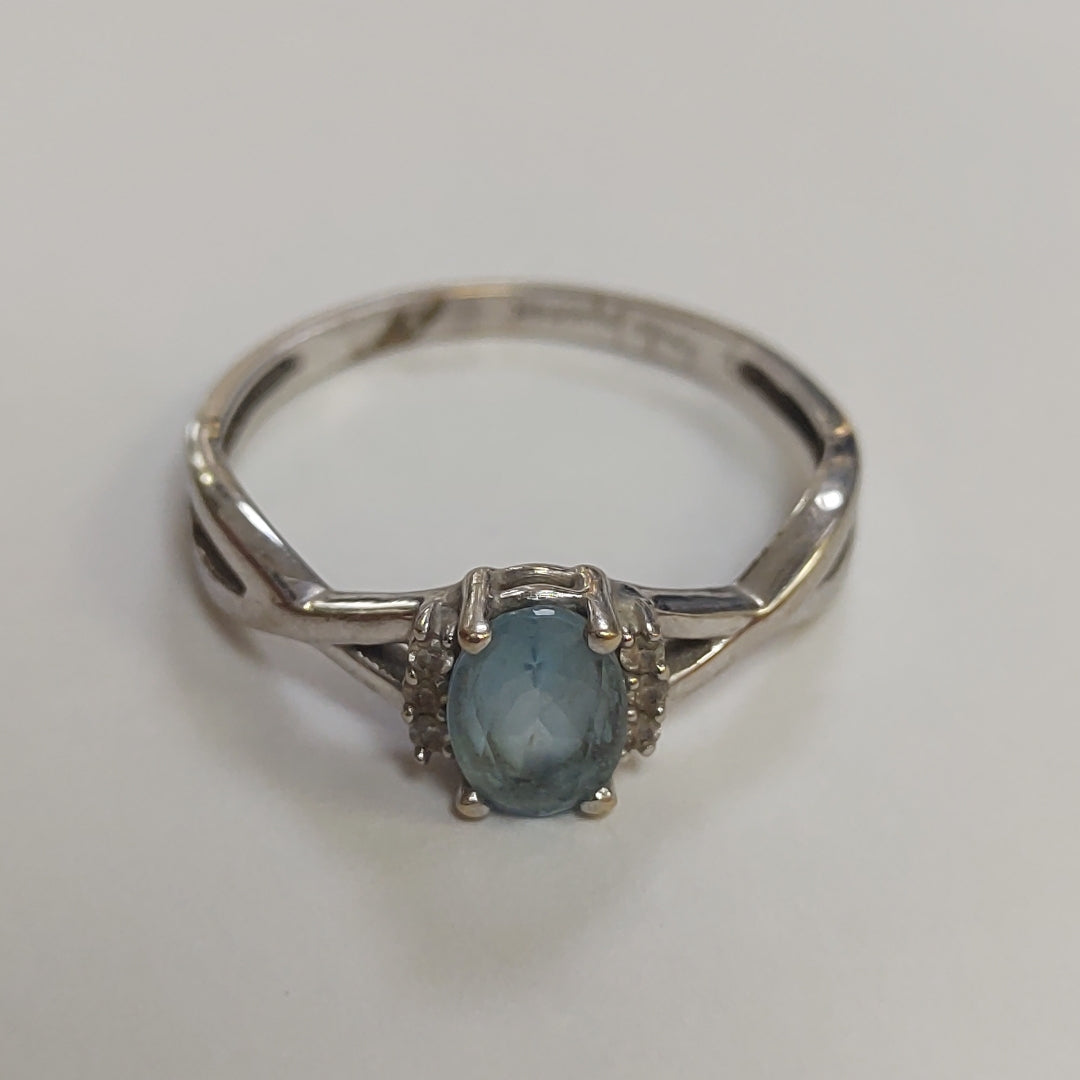 ANILLITO ORO BLANCO 14 K 2.4 GRMS (SEMINUEVO)