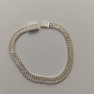 PULSERA PLATA 11.9 GRMS (SEMINUEVO)