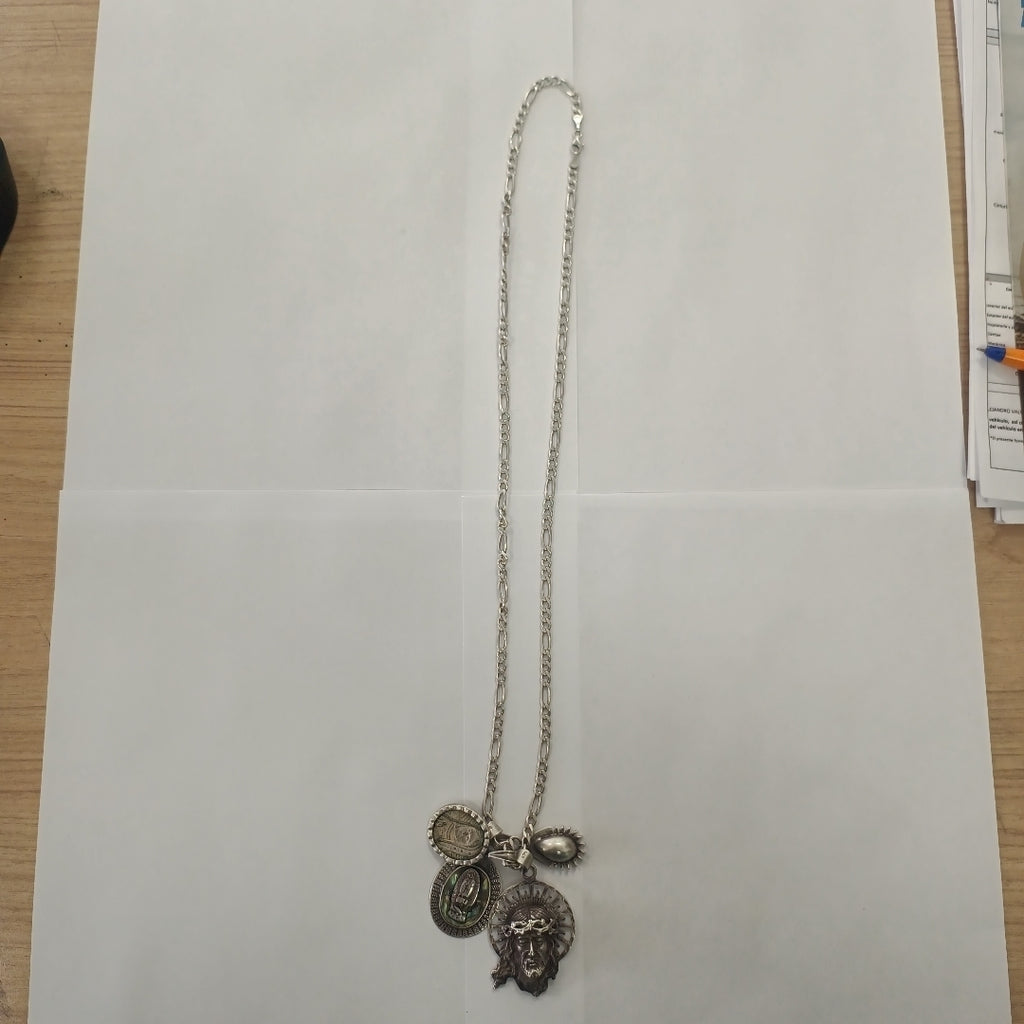 CADENA, DIJE PLATA 52.2 GRMS (SEMINUEVO)
