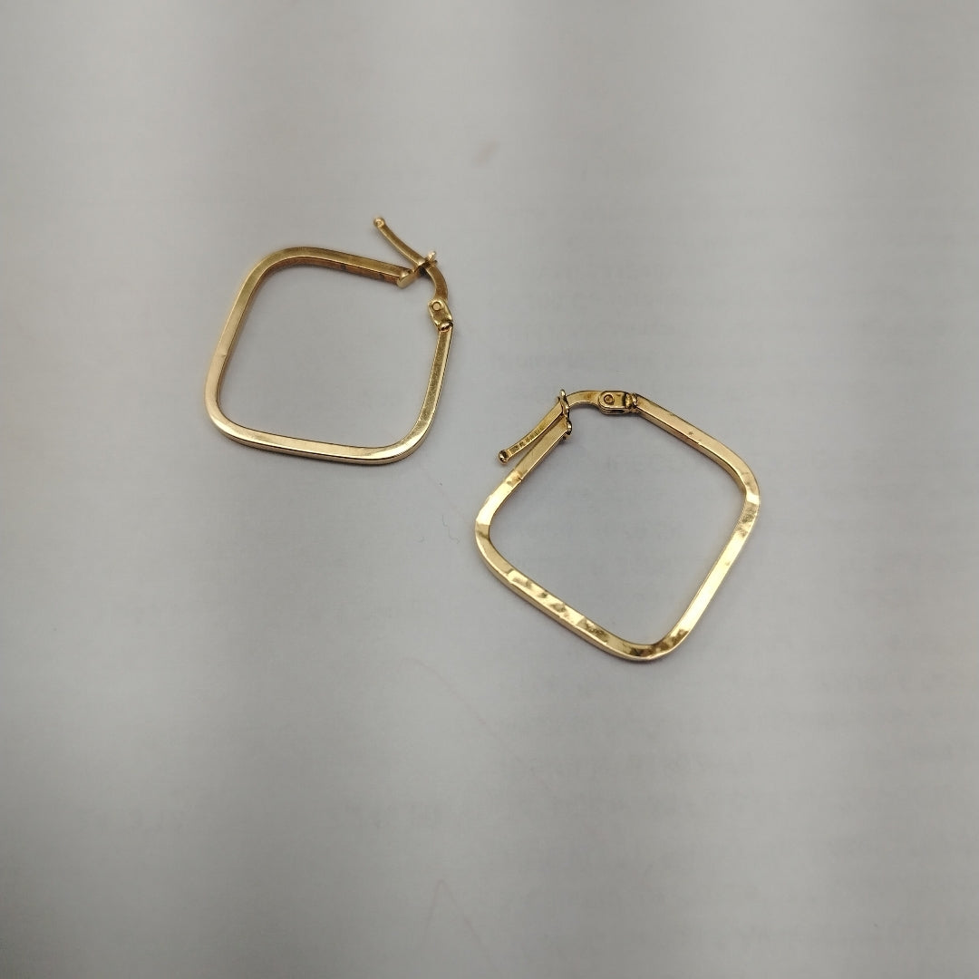 ARRACADAS PAR ORO 14 K 1.5 GRMS (SEMINUEVO)