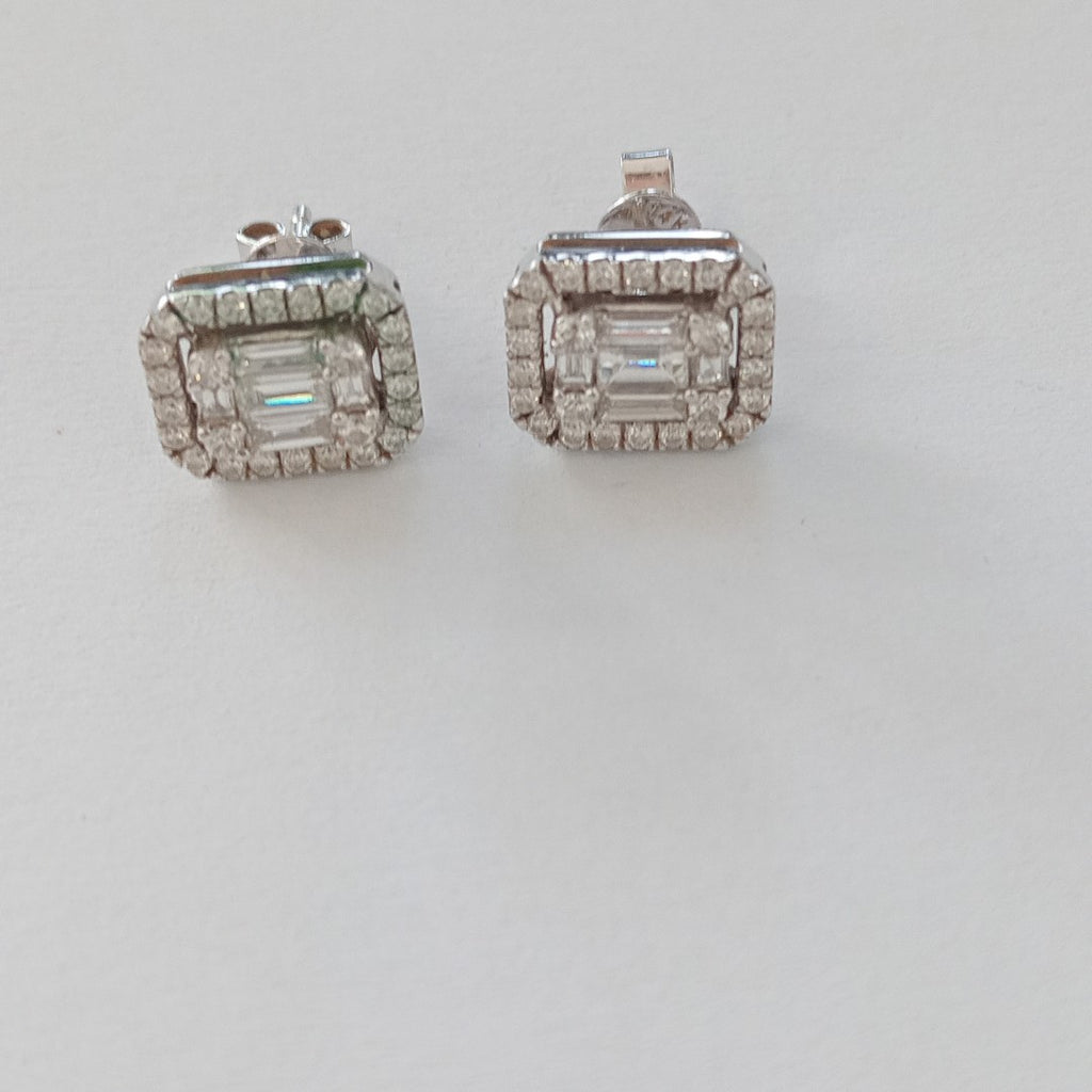 ARETES PAR ORO BLANCO 10 K 3.6 GRMS (SEMINUEVO)