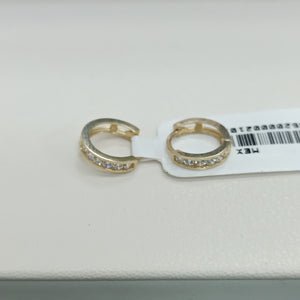 ARETES ARRACADAS C/CIRCONIAS ORO 10K 0.8 GR (NUEVO)