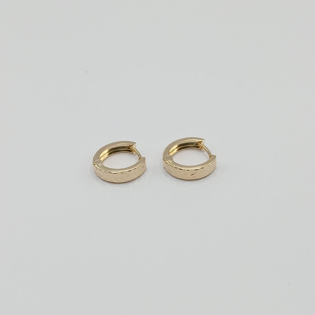 HUGGIES ORO 14K 1.2 (NUEVO)