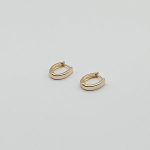 HUGGIES ORO 14K 1.1 (NUEVO)