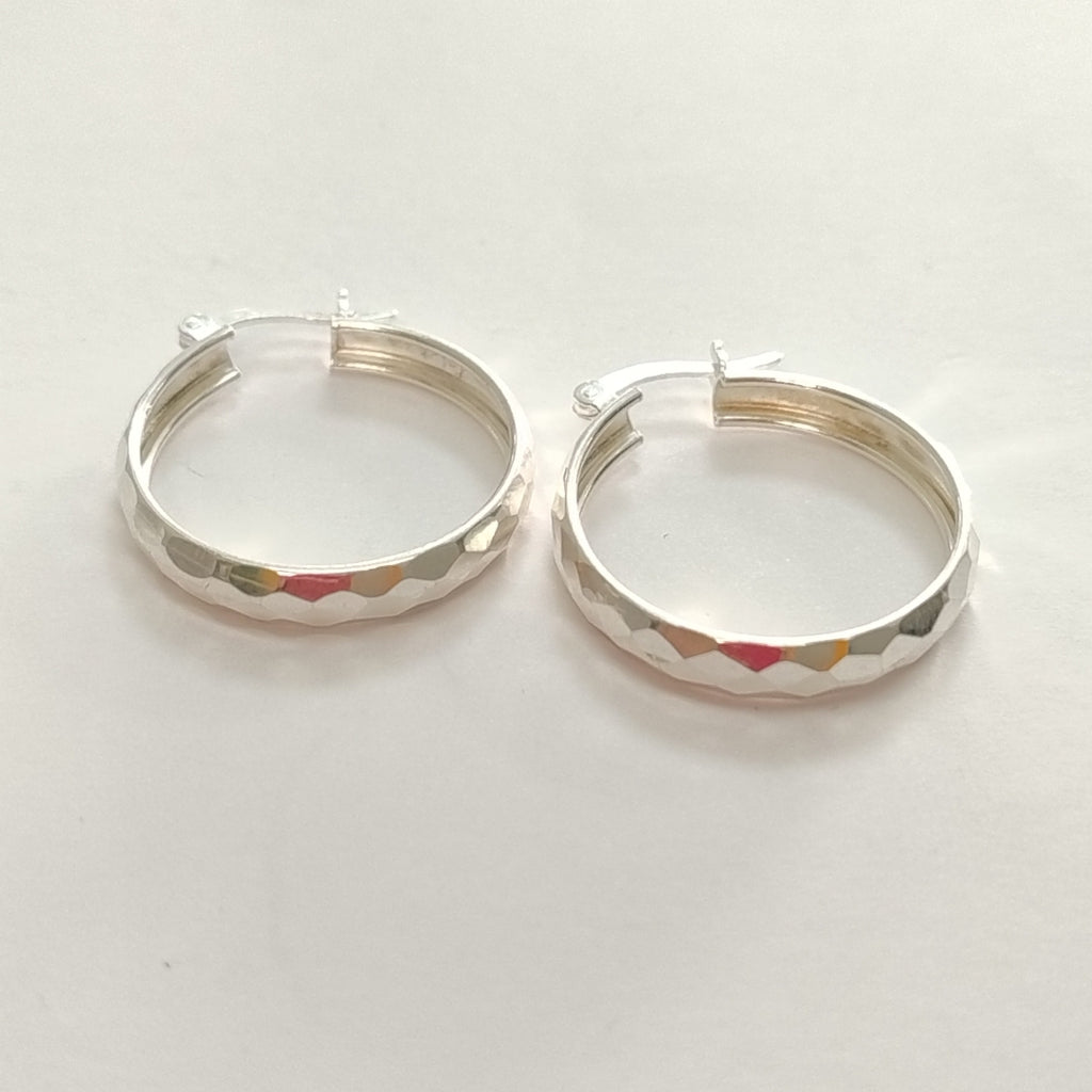 ARETES ARRACADAS FACETADAS PLATA .925 2.5 GR (NUEVO)