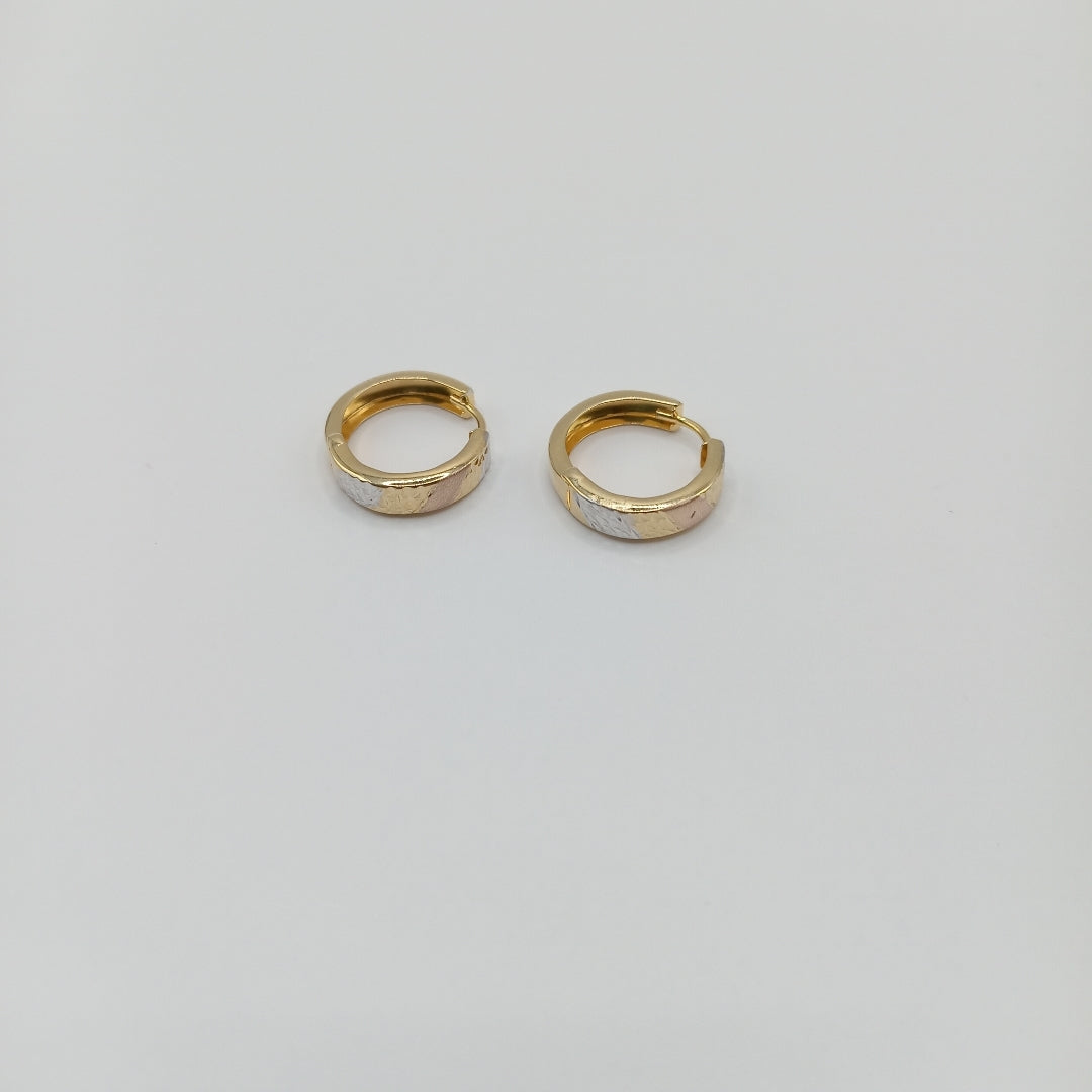 HUGGIES ORO 14K 1.5 (NUEVO)