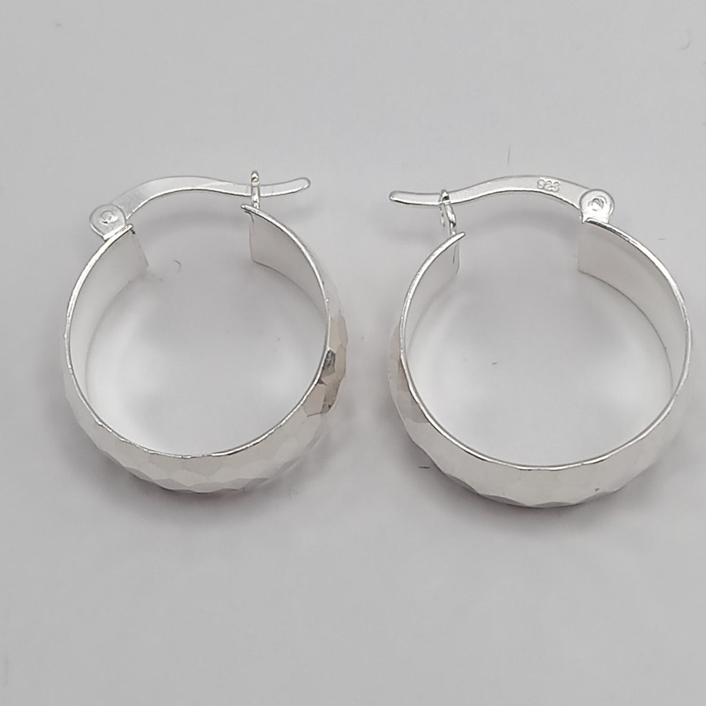 ARETES ARRACADAS FACETADAS PLATA .925 2.8 GR (NUEVO)
