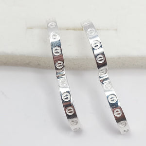 ARETES ARRACADAS FIG TORNILLOS PLATA .925 2.73 GR (NUEVO)