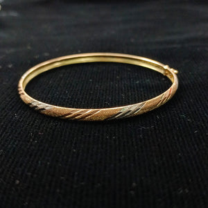 PULSERA RIGIDA ORO 14 K 4.9 GRMS (SEMINUEVO)