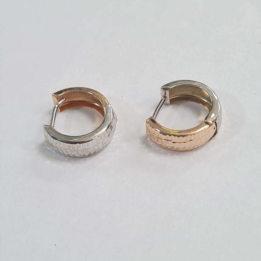 ARRACADAS PAR ORO 14 K 1.2 GRMS (SEMINUEVO)