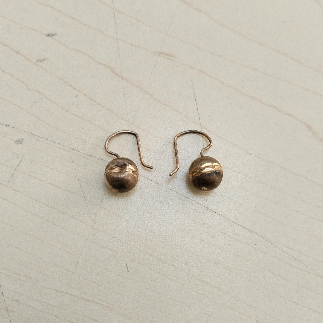 ARETES PAR ORO 8 K 1,60 GRMS (SEMINUEVO)