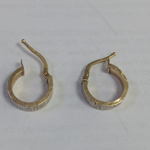 ARRACADAS PAR ORO 10 K 1.1 GRMS (SEMINUEVO)