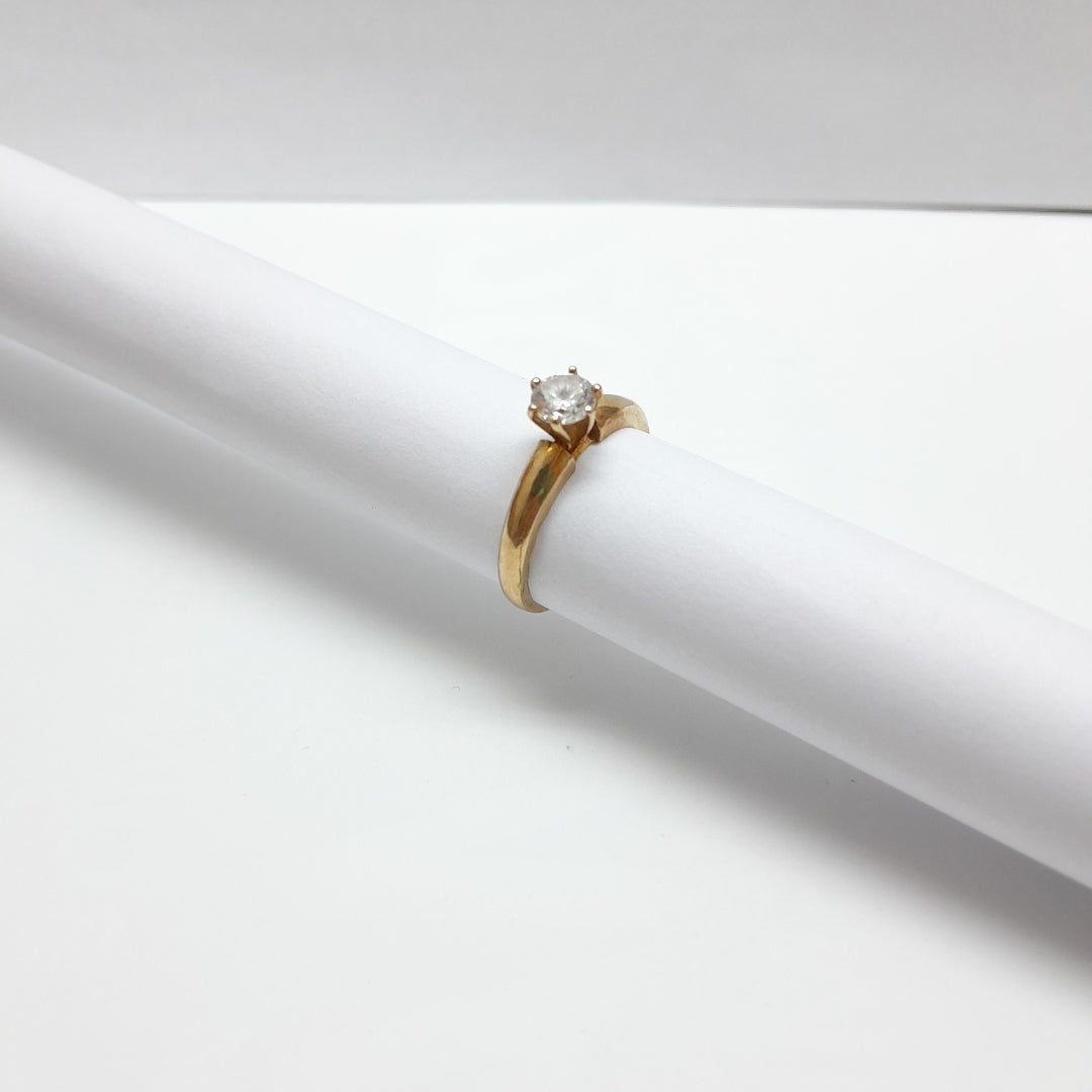 SOLITARIO ORO 14 K 2,50 GRMS (SEMINUEVO)