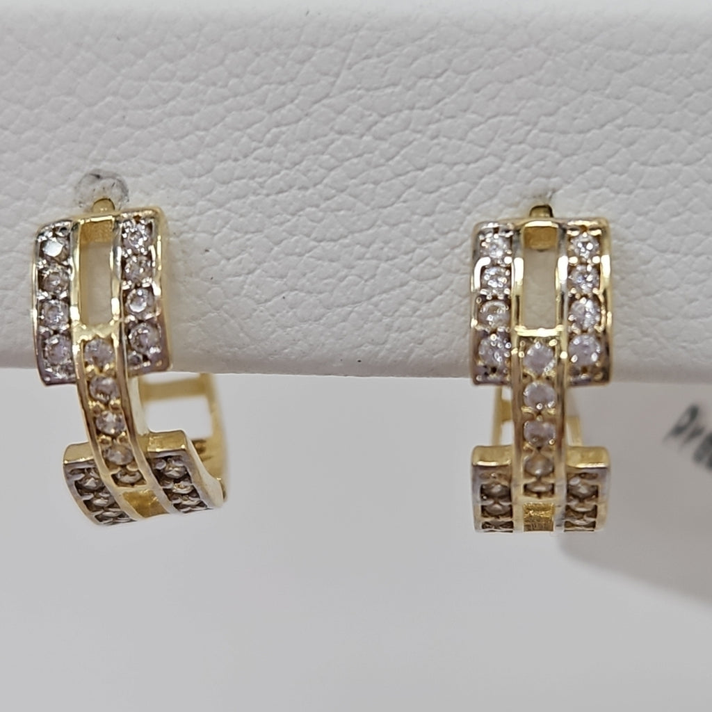 HUGGIES ORO 14K 2.4 (NUEVO)