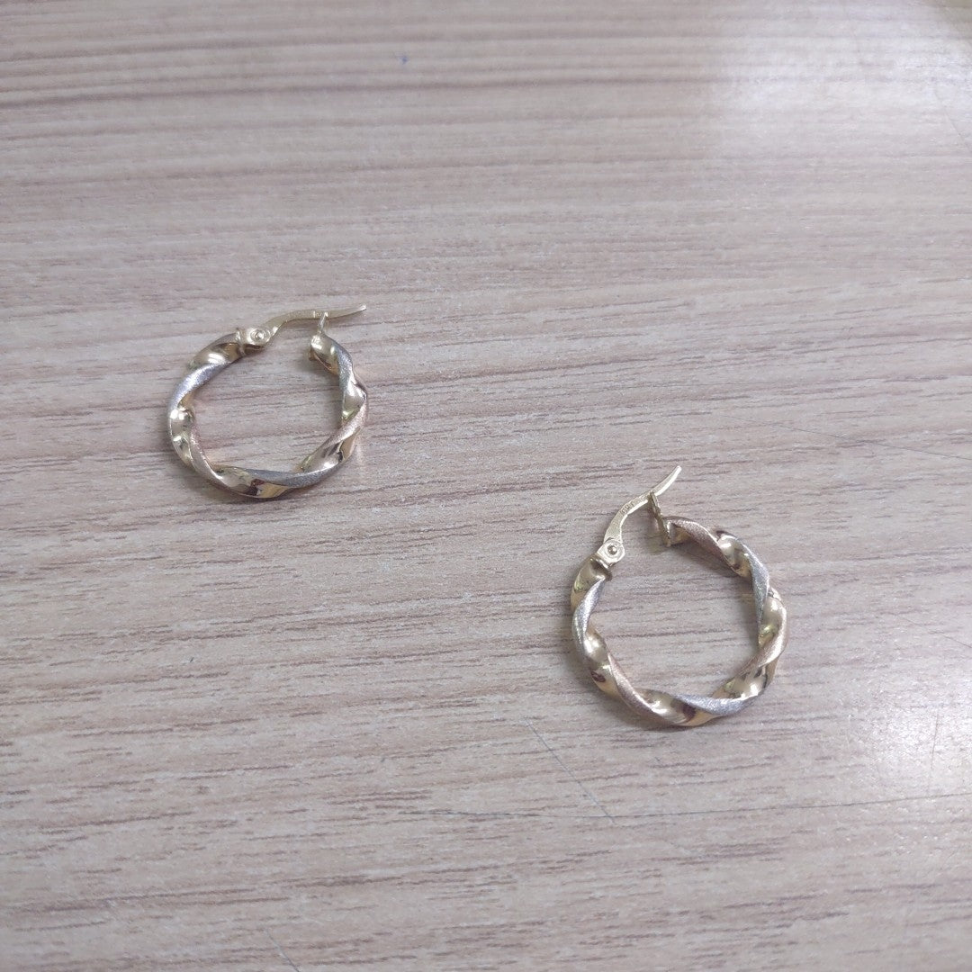 ARRACADAS PAR ORO 10 K 1.5 GRMS (SEMINUEVO)