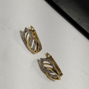 ARETES PAR ORO 14 K 2.7 GRMS (SEMINUEVO)